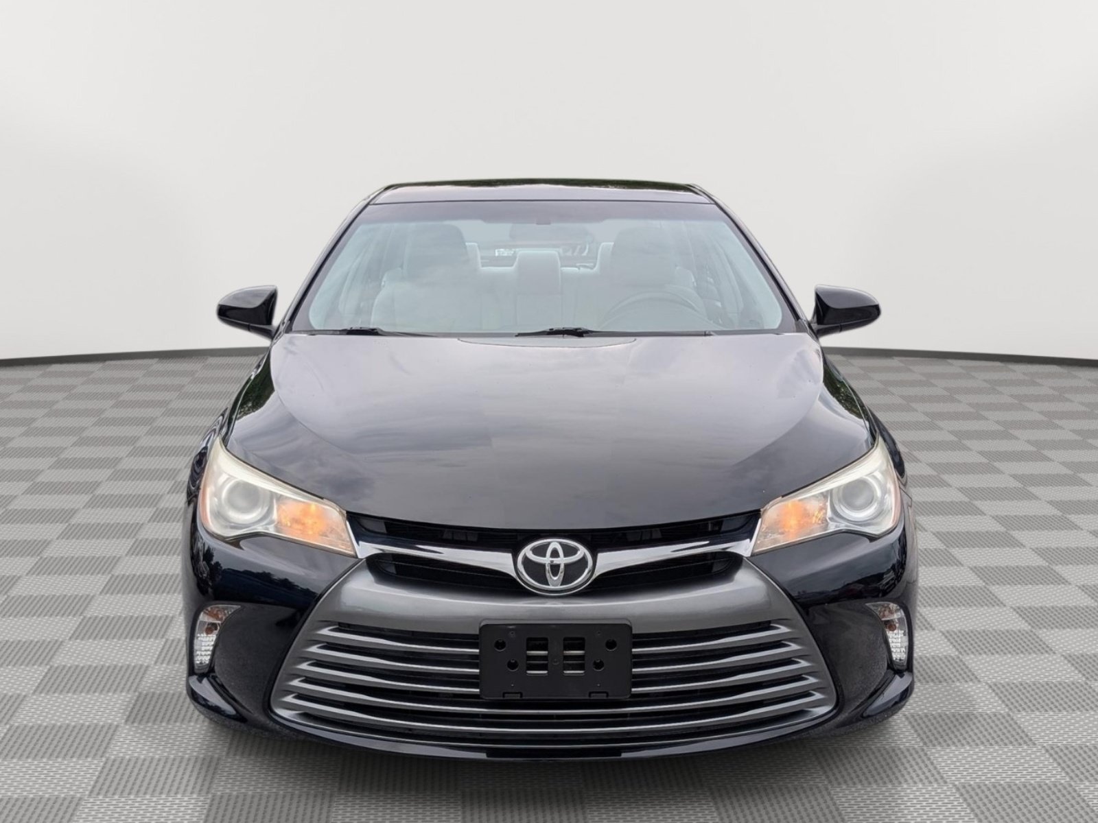 Used 2017 Toyota Camry LE FWD image 8