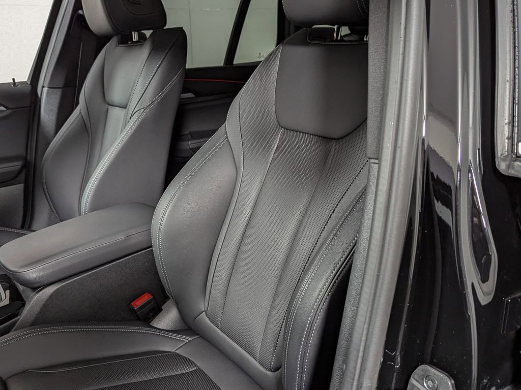 Certified 2023 BMW X3 xDrive30i w/ Convenience Package image 19