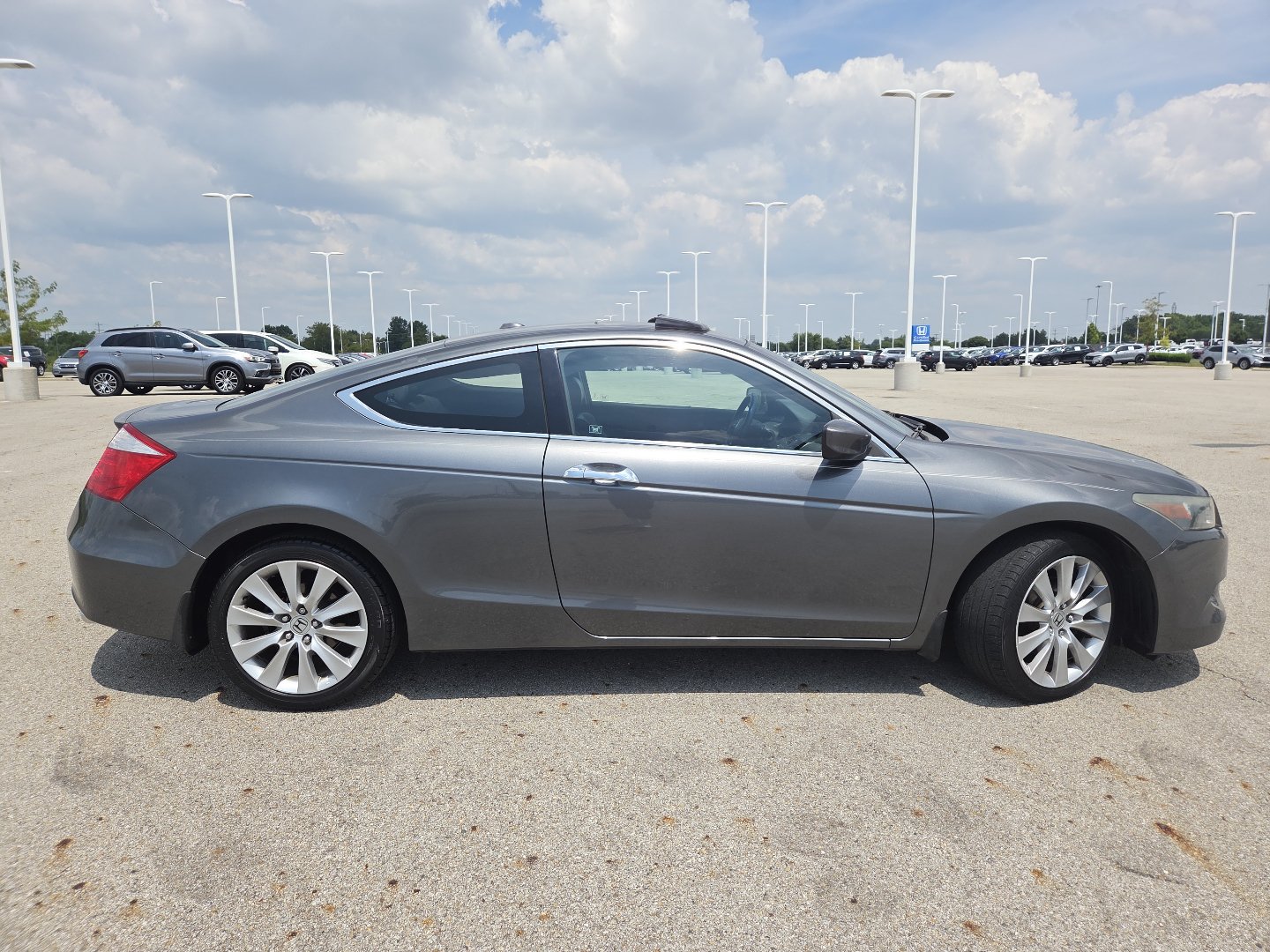 Used 2010 Honda Accord EX-L image 17