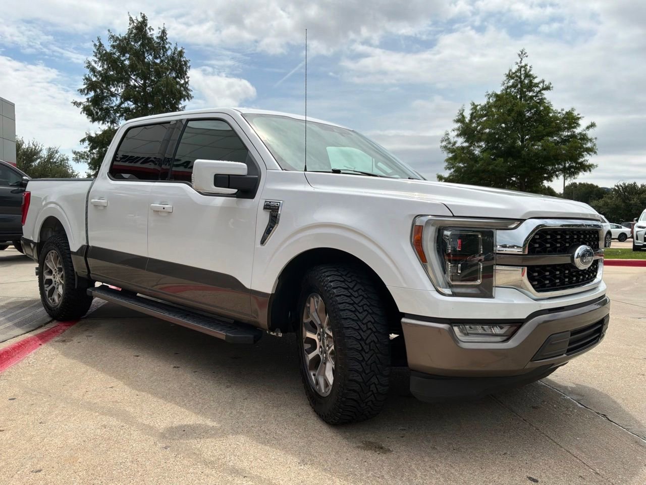 Used 2021 Ford F150 King Ranch RWD image 4