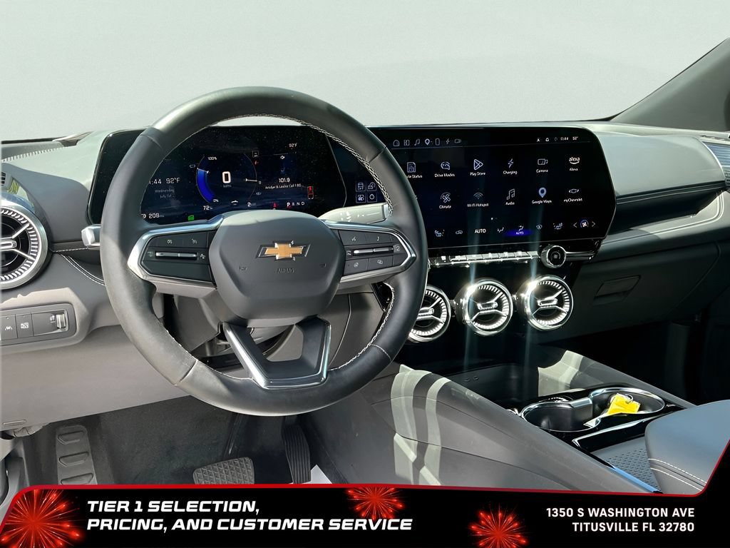 Used 2024 Chevrolet Blazer EV LT AWD/4WD image 29