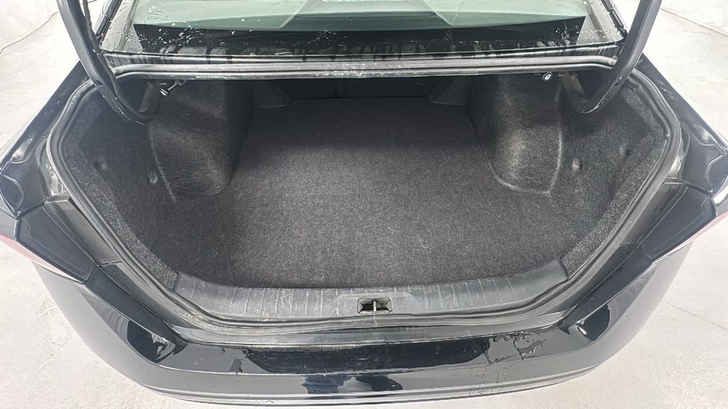 Used 2024 Nissan Altima 2.5 S image 15
