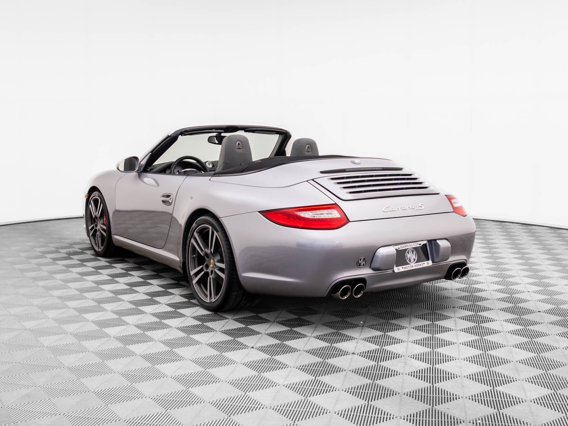 Used 2012 Porsche 911 Carrera S image 3