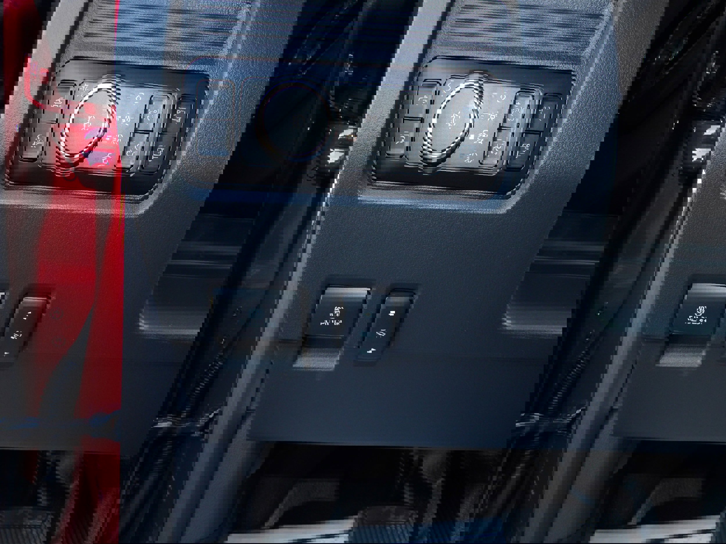 New 2026 Ford F350 Lariat image 18