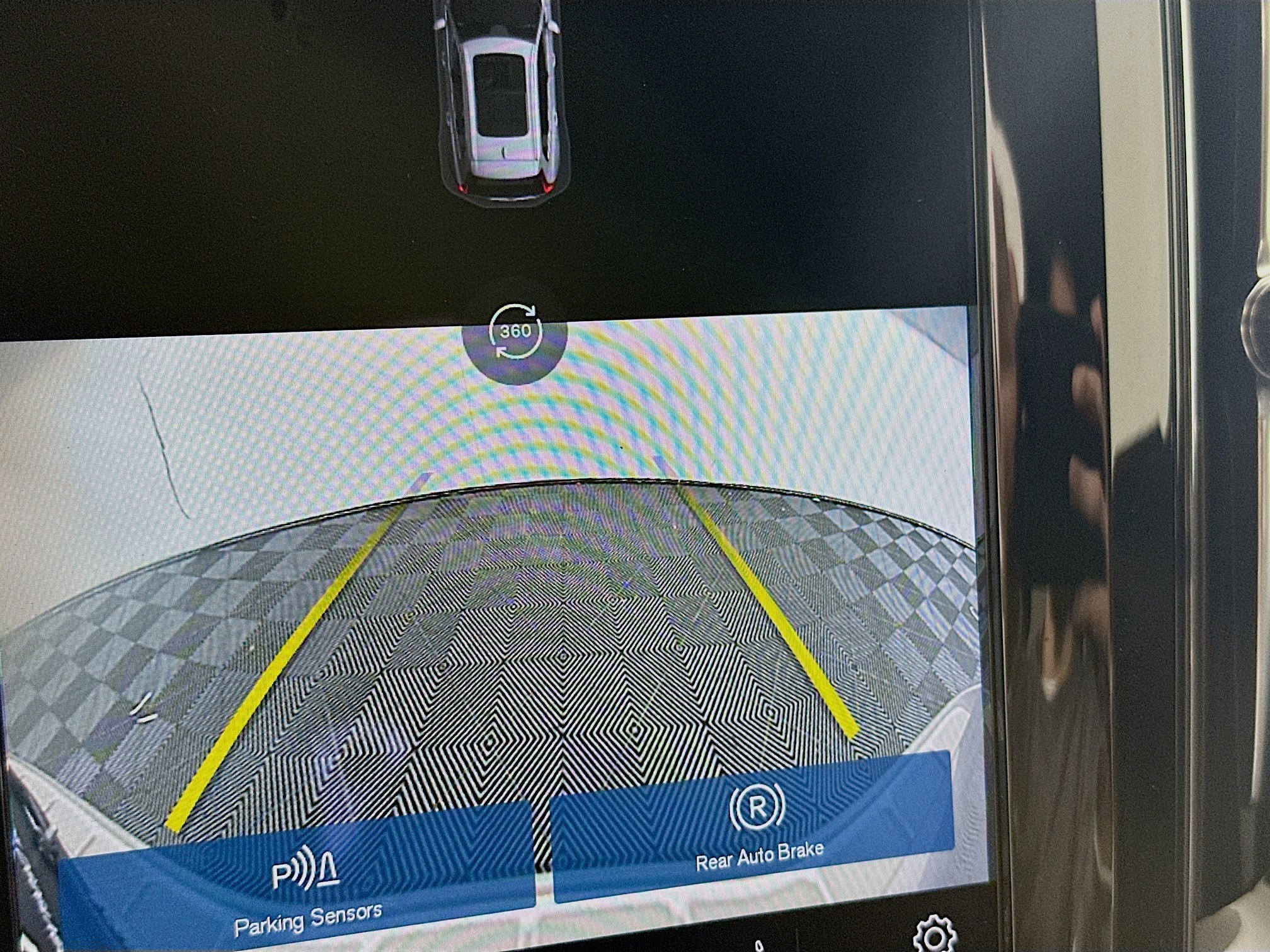 Used 2023 Volvo XC60 B5 Plus w/ Climate Package image 23