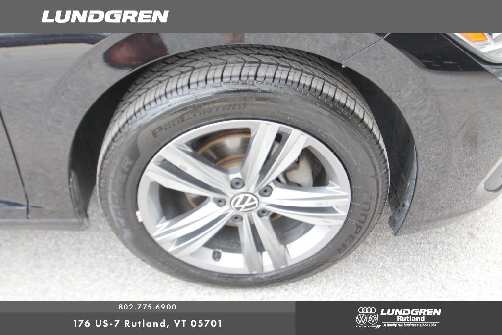Used 2024 Volkswagen Jetta SE FWD image 18