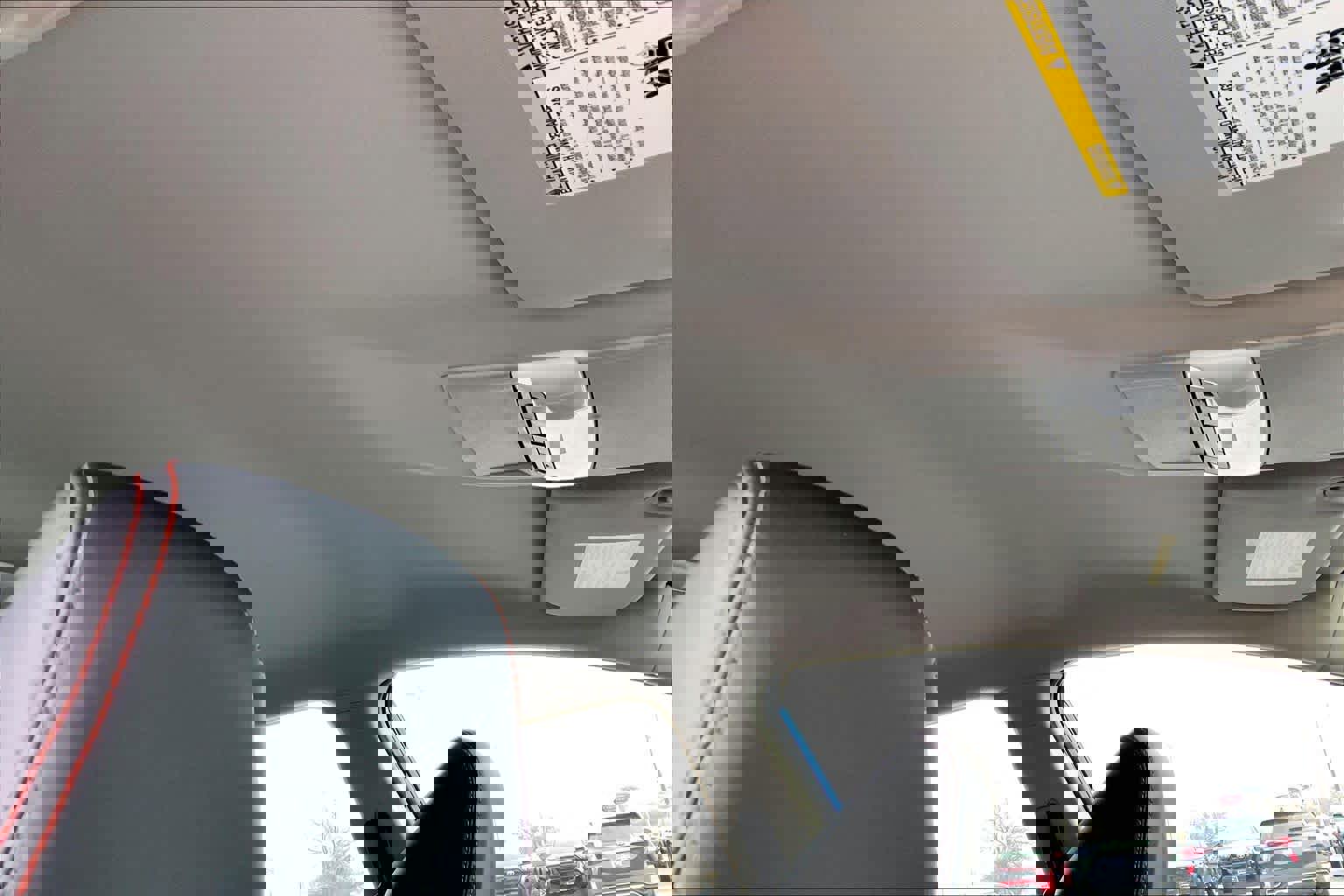 Used 2025 Nissan Altima 2.5 SR image 15