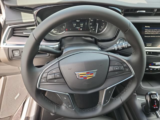 New 2026 Cadillac XT5 Luxury AWD/4WD image 13