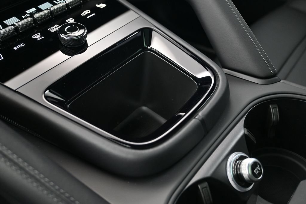 New 2026 Porsche Cayenne S AWD/4WD image 19