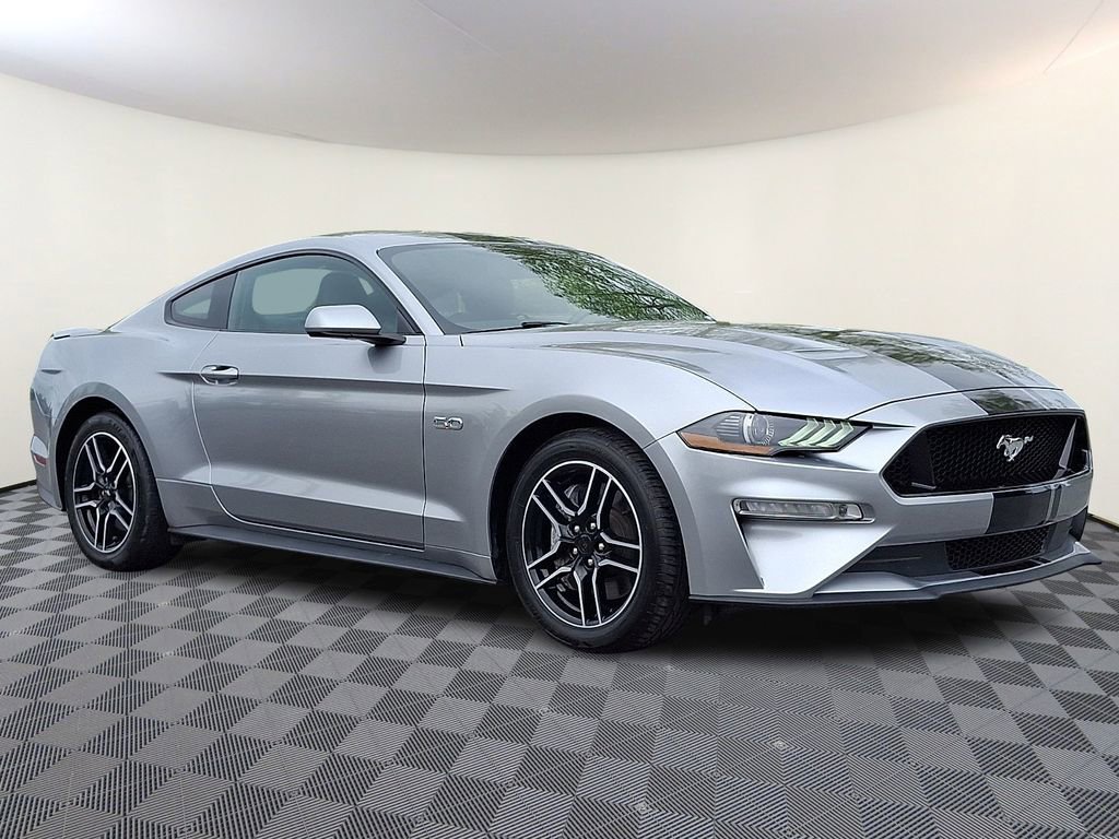 Used 2020 Ford Mustang GT RWD image 1