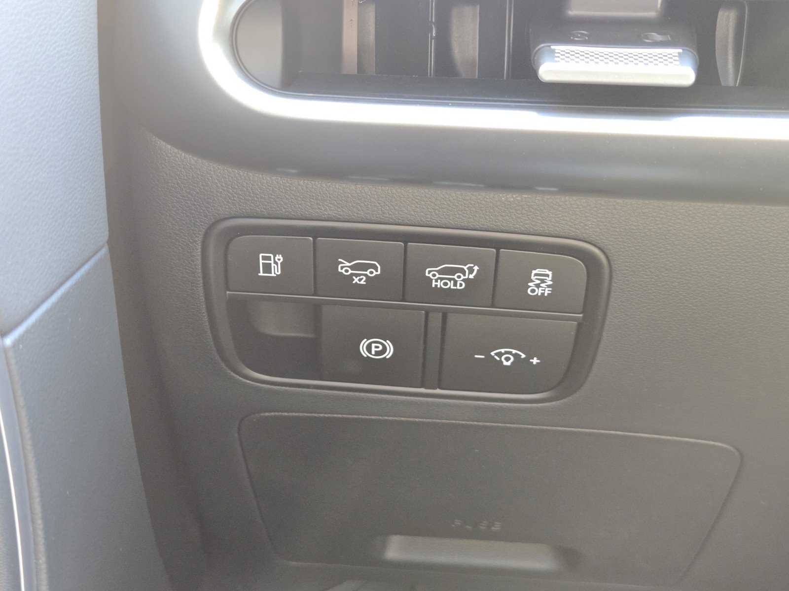 New 2026 Hyundai Ioniq 9 SE image 21