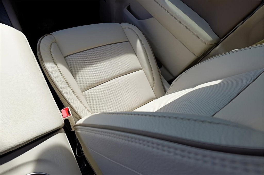 New 2026 GMC Yukon Denali w/ Sun & Power Step Package image 27