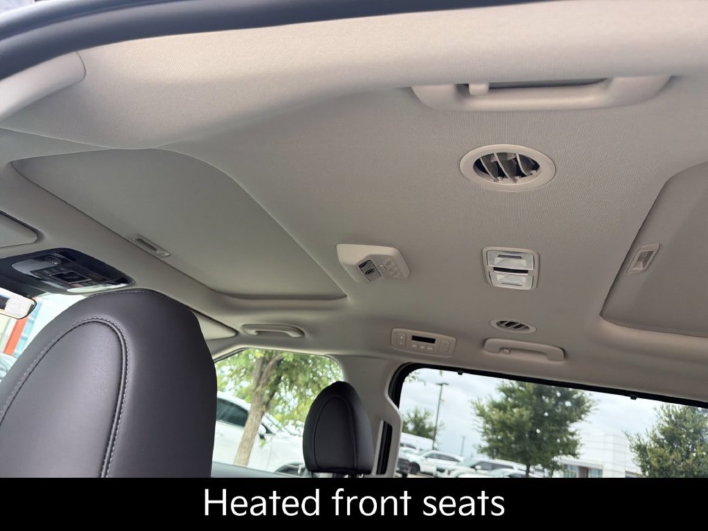 New 2027 Kia Carnival SX w/ Dark Edition Package FWD image 18