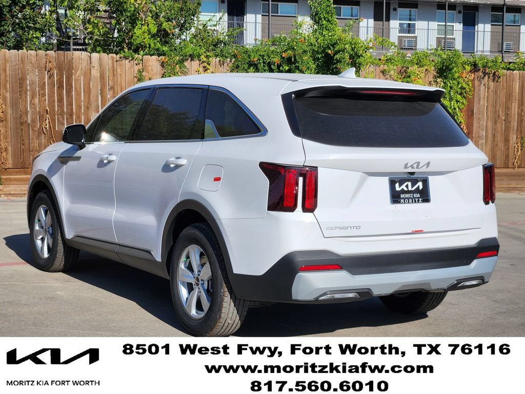 New 2026 Kia Sorento LX FWD image 4
