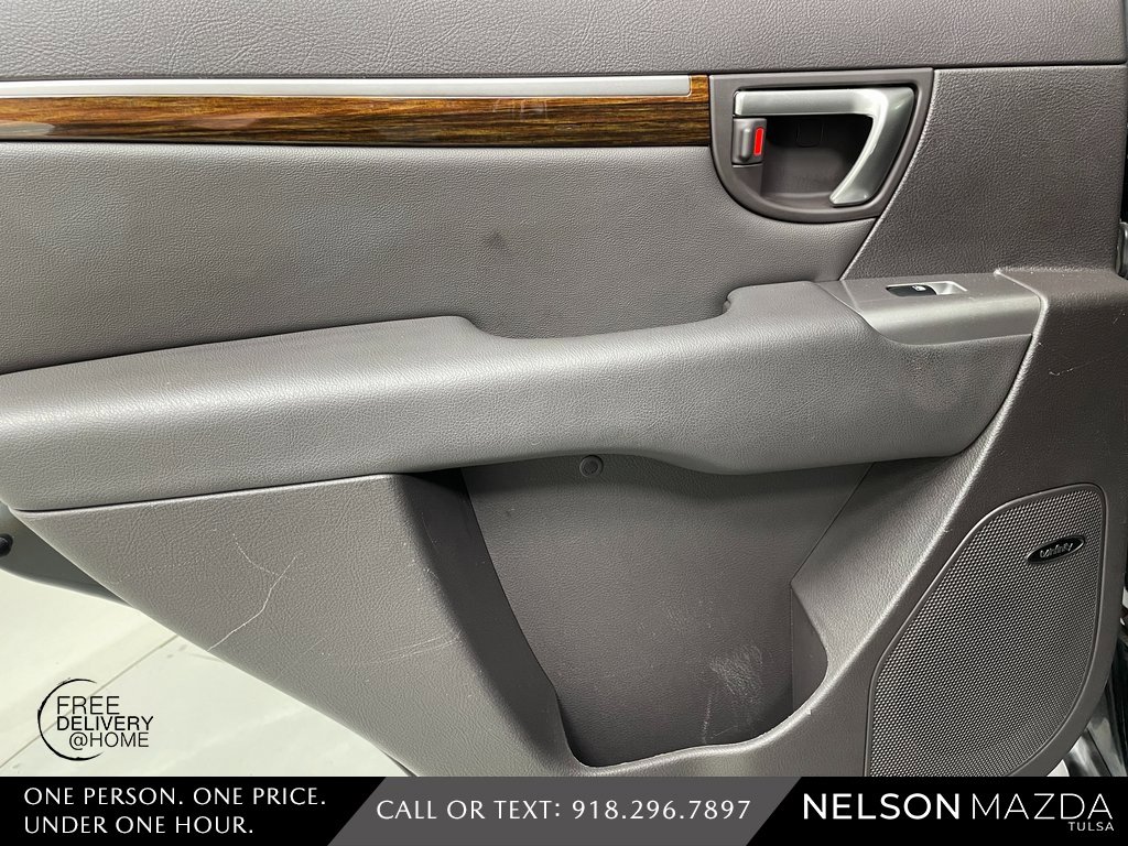 Used 2012 Hyundai Santa Fe Limited w/ Navigation Pkg 4 image 34