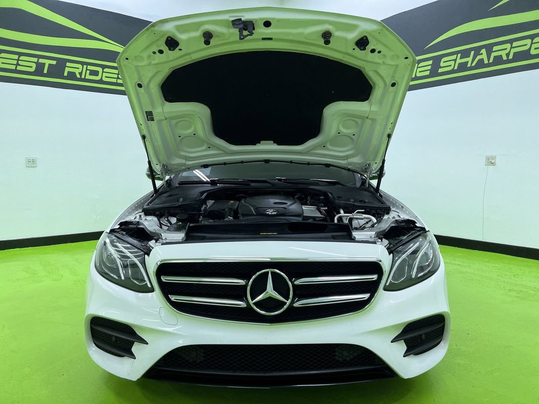 Used 2019 Mercedes-Benz E 300 image 4