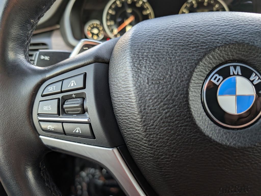 Used 2018 BMW X5 xDrive50i w/ Executive Package image 27