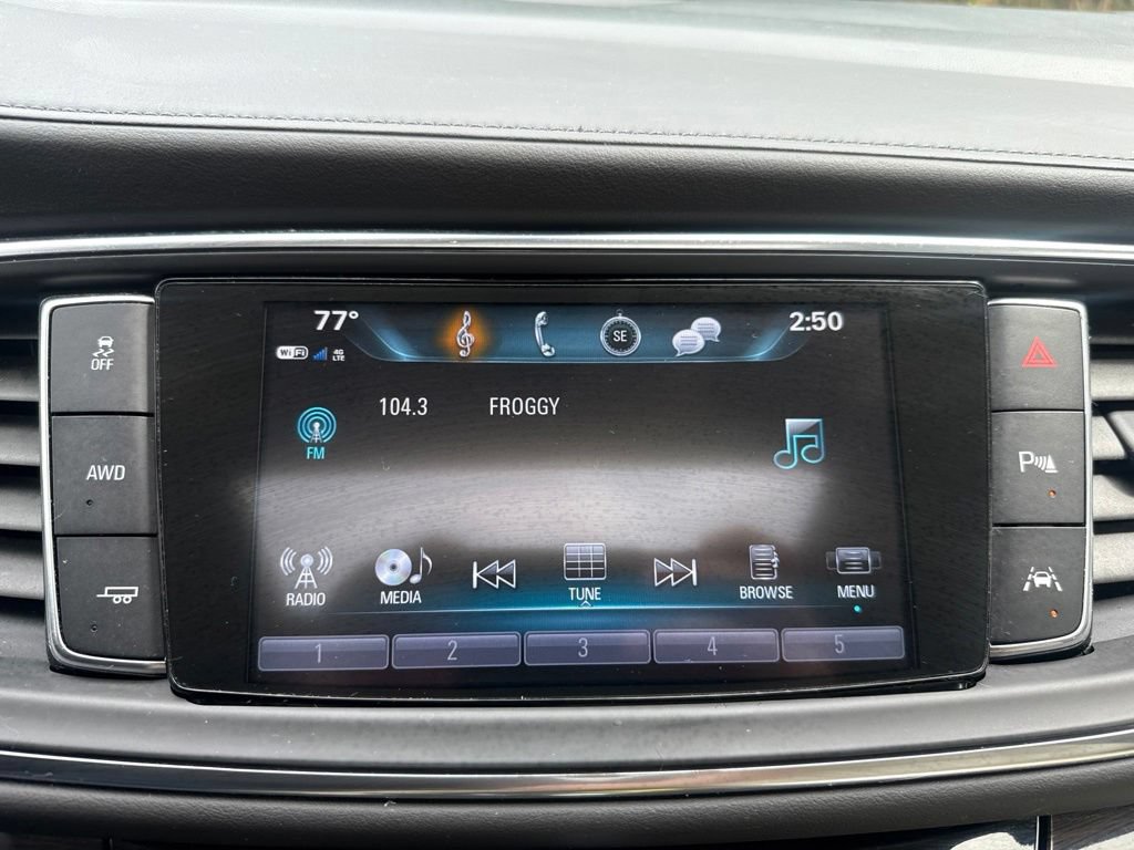 Used 2018 Buick Enclave Premium w/ Experience Buick Package AWD/4WD image 23