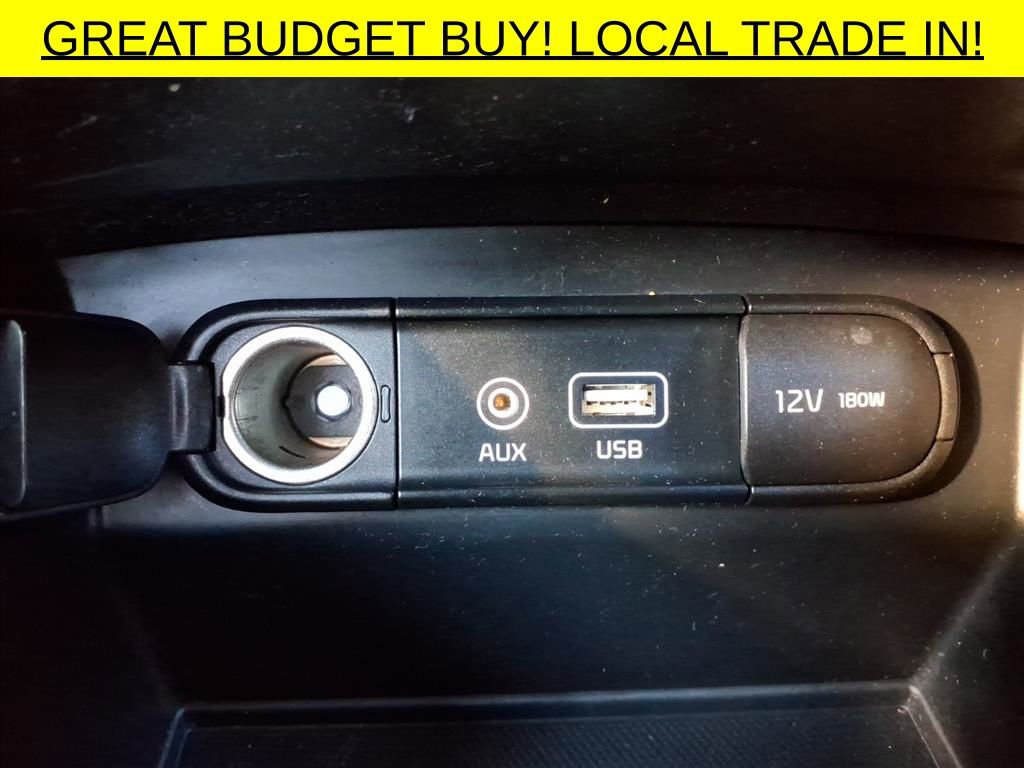 Used 2016 Kia Sorento AWD w/ LX Convenience Package image 11