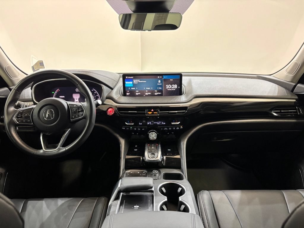 Used 2024 Acura MDX SH-AWD image 17