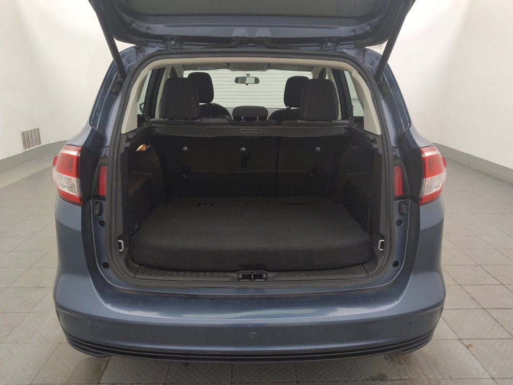 Used 2018 Ford C-MAX SE w/ Equipment Group 201A FWD image 29