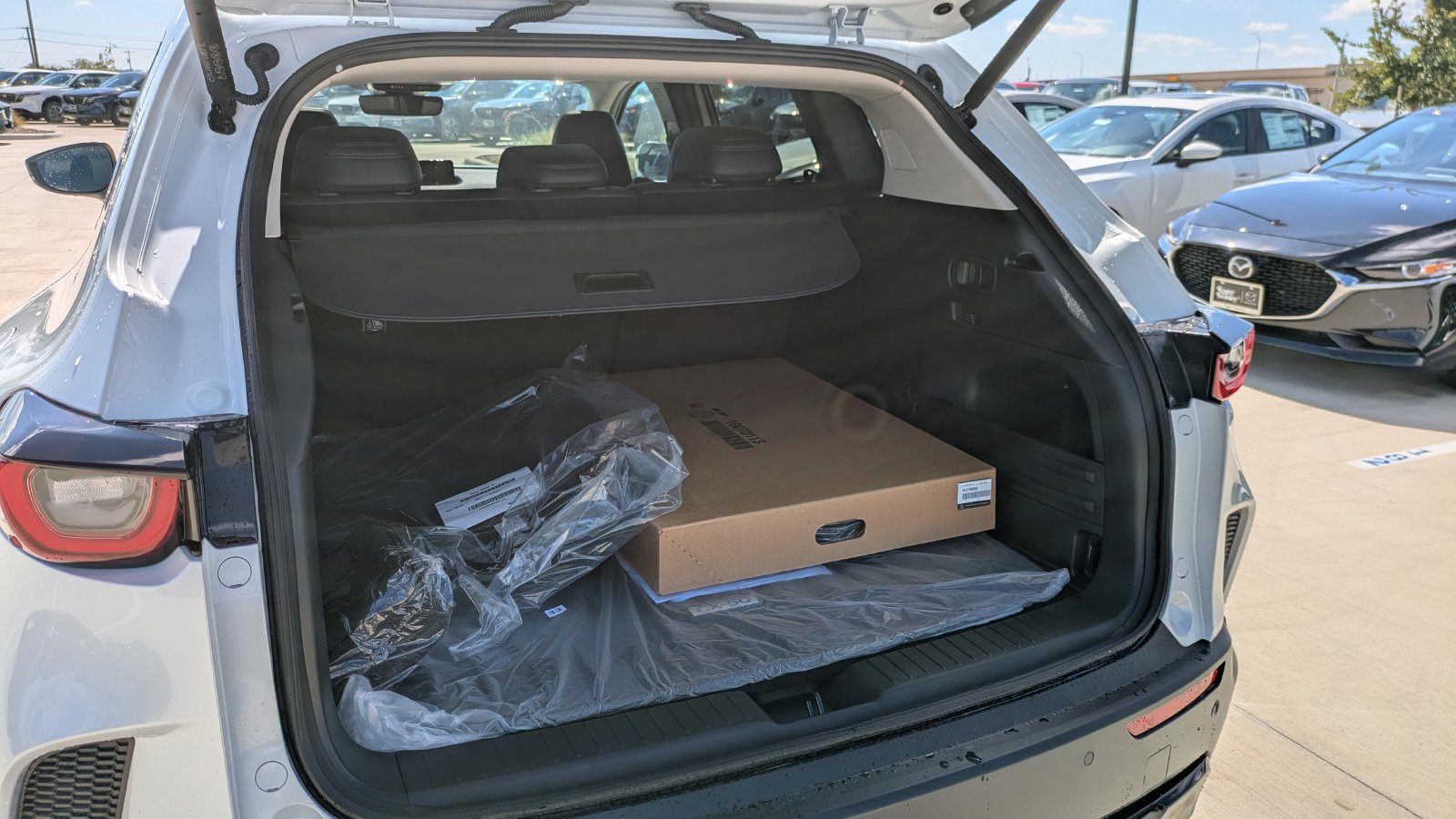 New 2026 MAZDA CX-50 AWD 2.5 Hybrid w/ Weather Package image 16