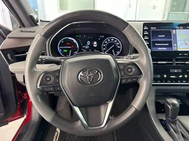 Used 2021 Toyota Avalon Limited image 27