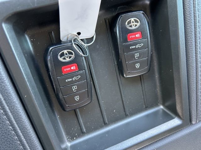 Used 2023 Toyota Tundra Limited w/ Power Package image 26