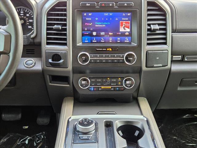 Used 2020 Ford Expedition Max XLT w/ Equipment Group 202A RWD image 16