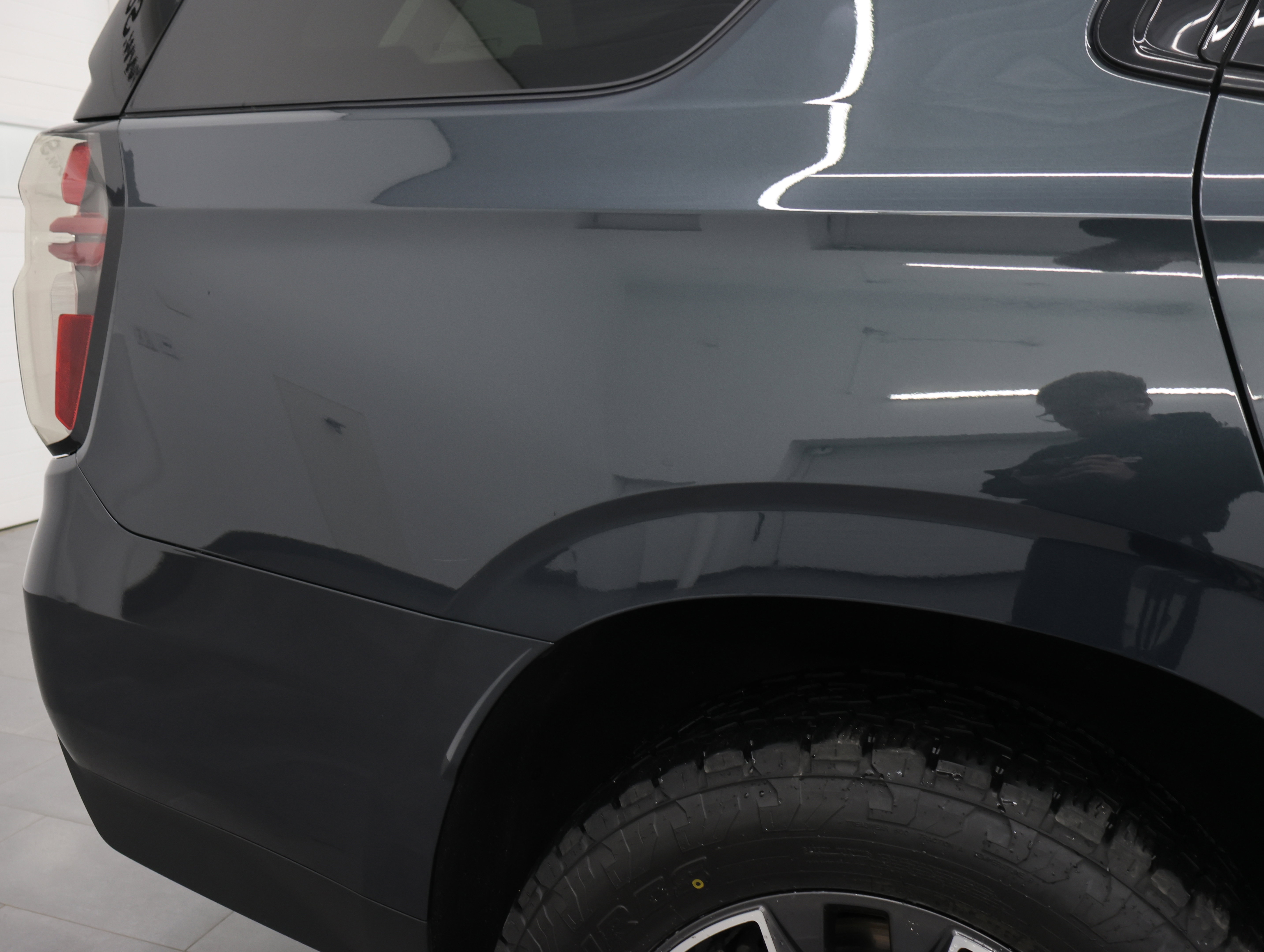 Used 2022 Chevrolet Tahoe Z71 w/ Z71 Off-Road Package image 33