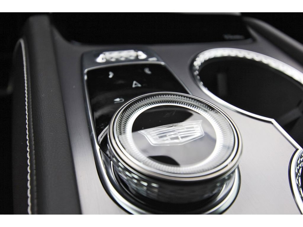 New 2026 Cadillac Vistiq Luxury AWD/4WD image 21