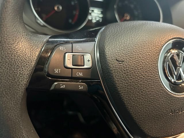 Used 2015 Volkswagen Jetta SE FWD image 25