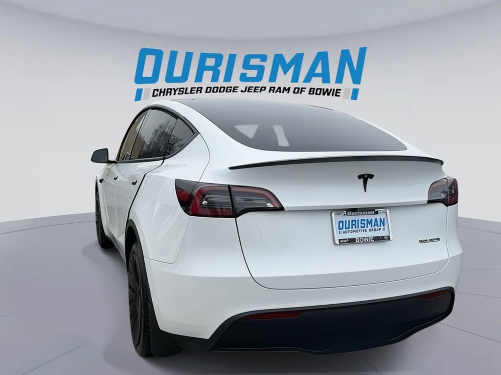 Used 2023 Tesla Model Y Long Range image 4