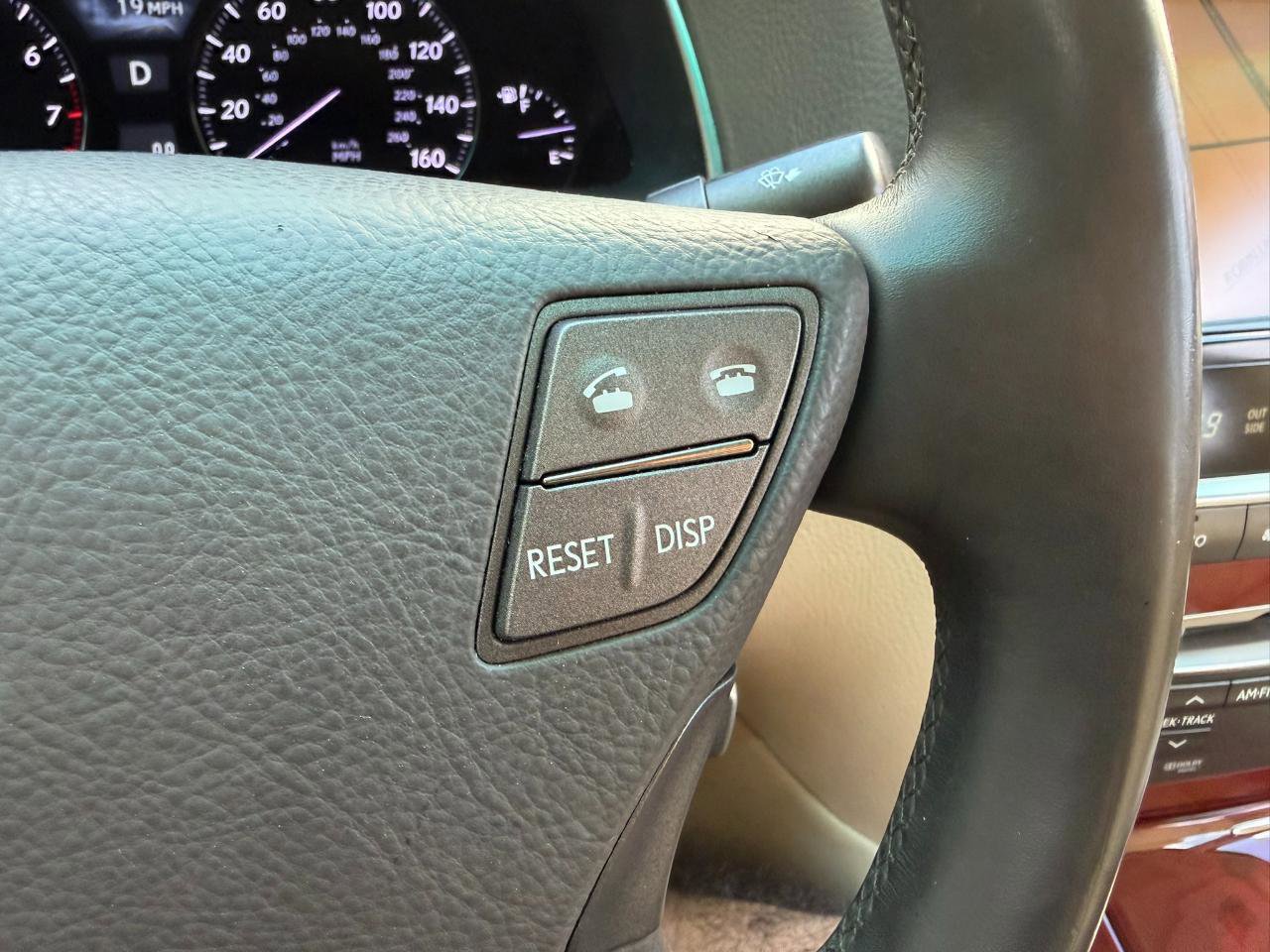 Used 2012 Lexus LS 460 w/ Luxury Value Edition RWD image 28