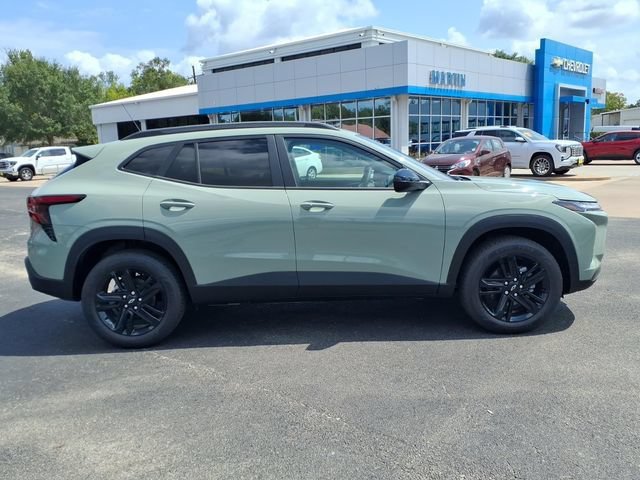 New 2026 Chevrolet Trax ACTIV FWD image 4