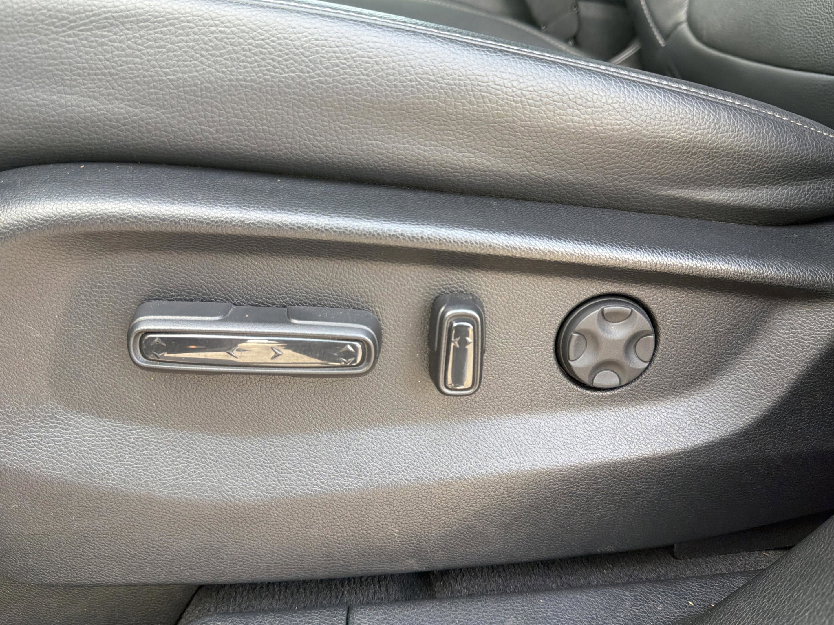 Used 2024 Honda Odyssey Touring image 17