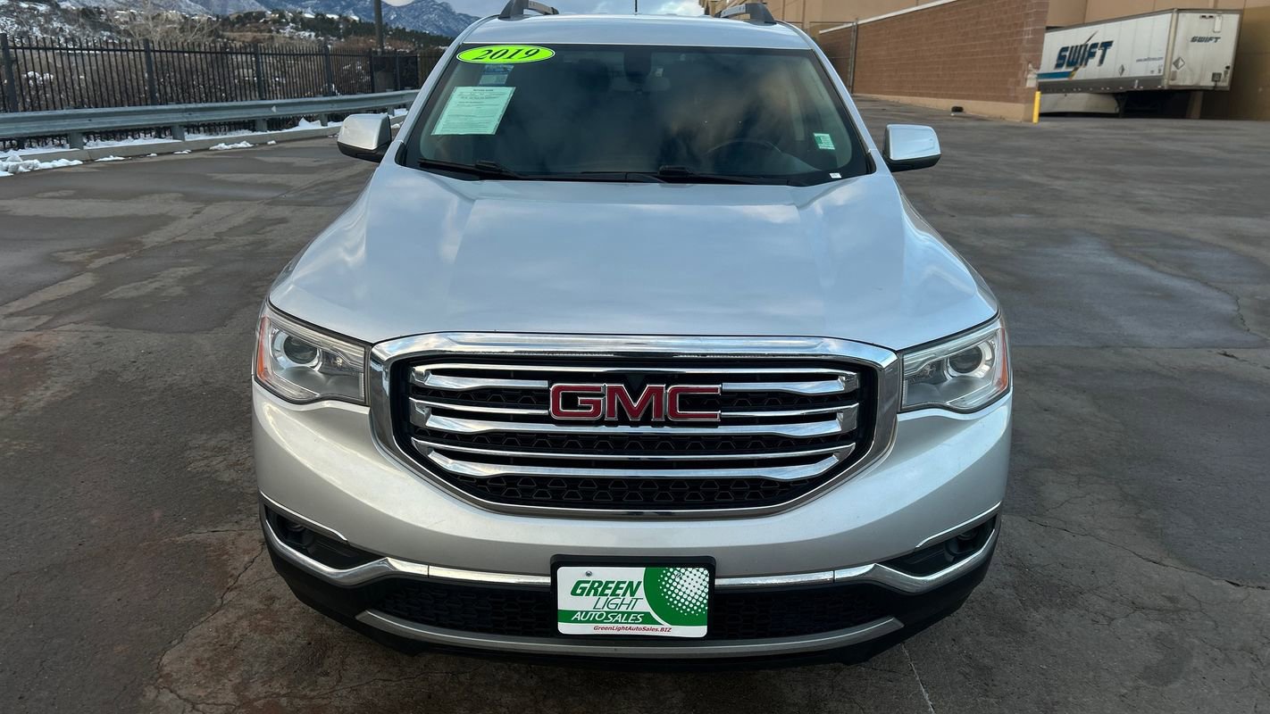 Used 2019 GMC Acadia SLE image 17