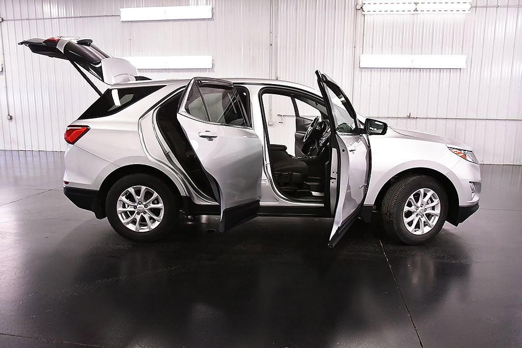 Used 2019 Chevrolet Equinox LT image 30