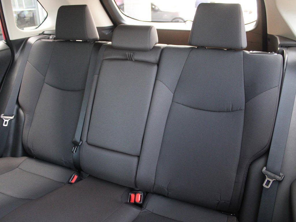 Used 2025 Toyota RAV4 LE AWD/4WD image 14
