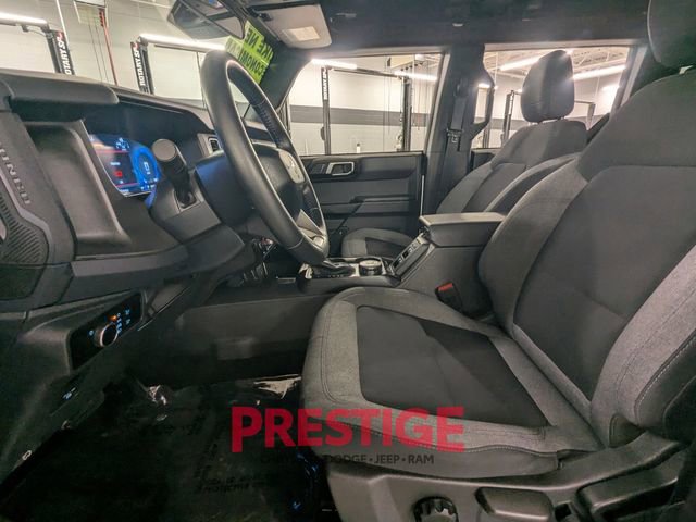 Used 2025 Ford Bronco Big Bend image 24
