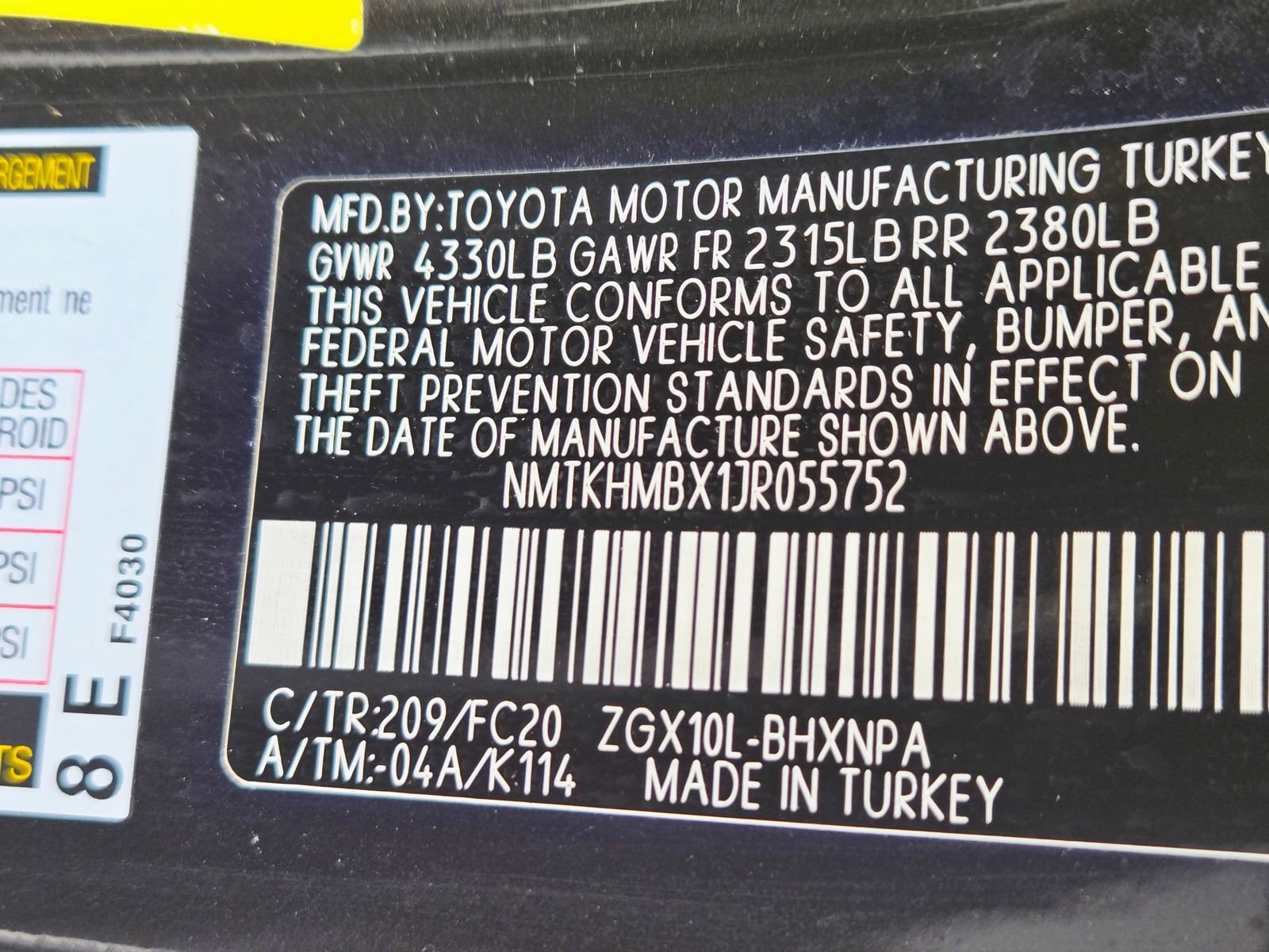 Used 2018 Toyota C-HR XLE image 28