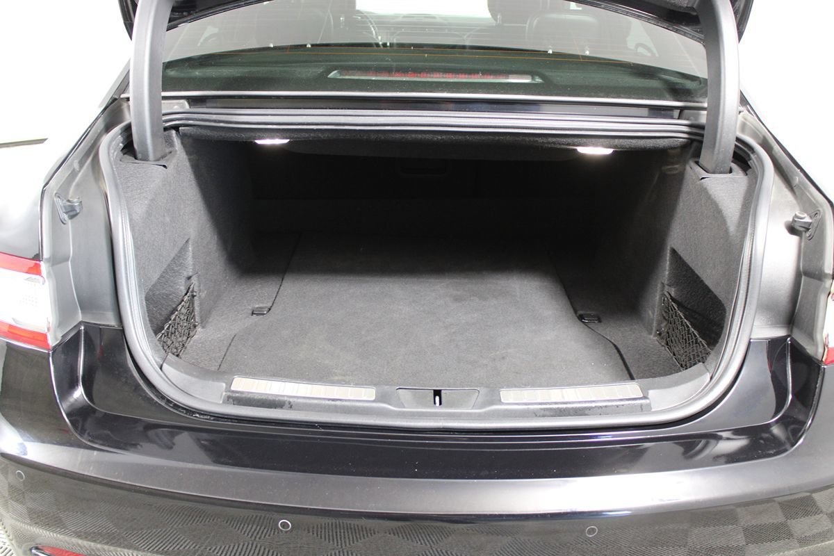Used 2017 Lincoln Continental Select FWD image 38