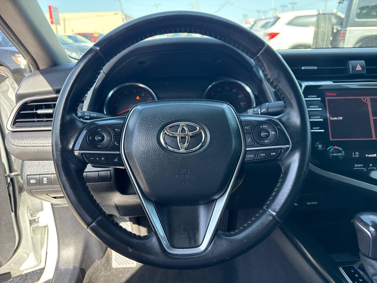 Used 2020 Toyota Camry XSE FWD image 16