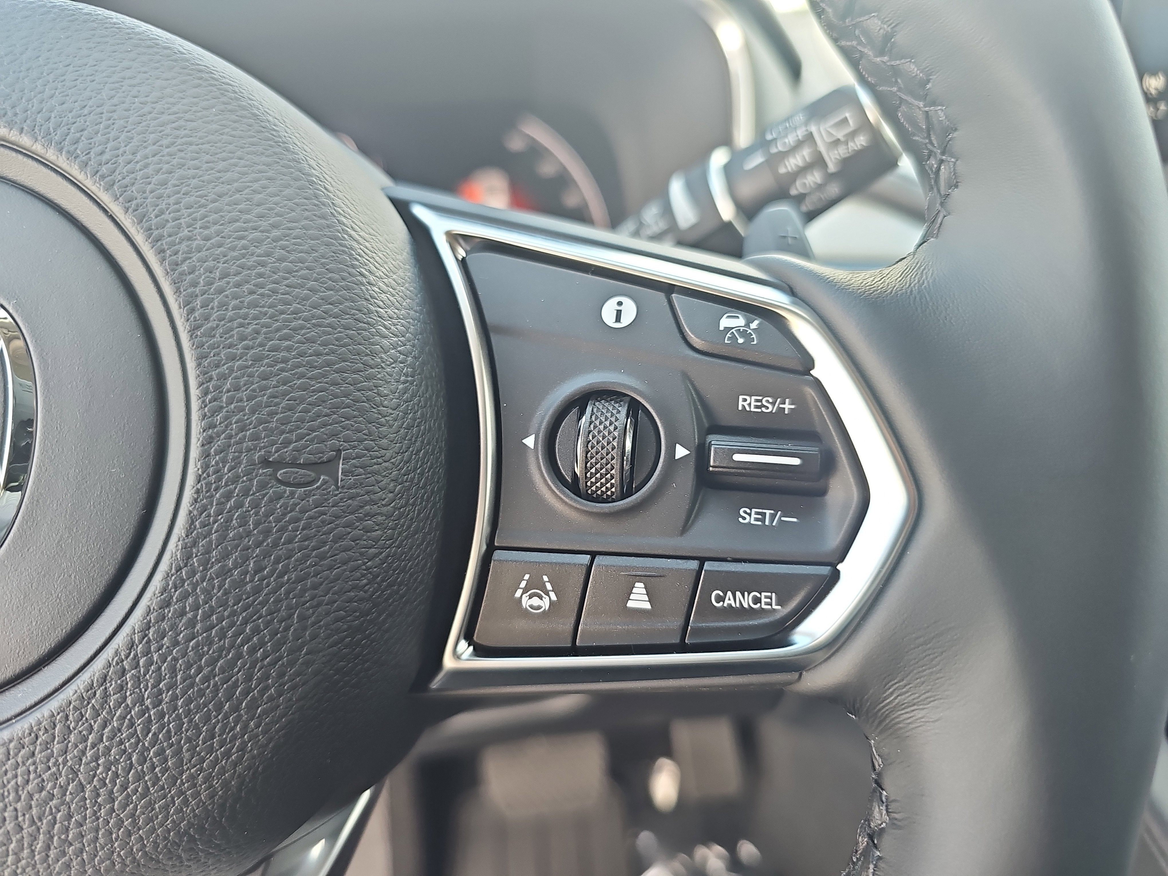 New 2026 Acura MDX FWD w/ Technology Package image 17