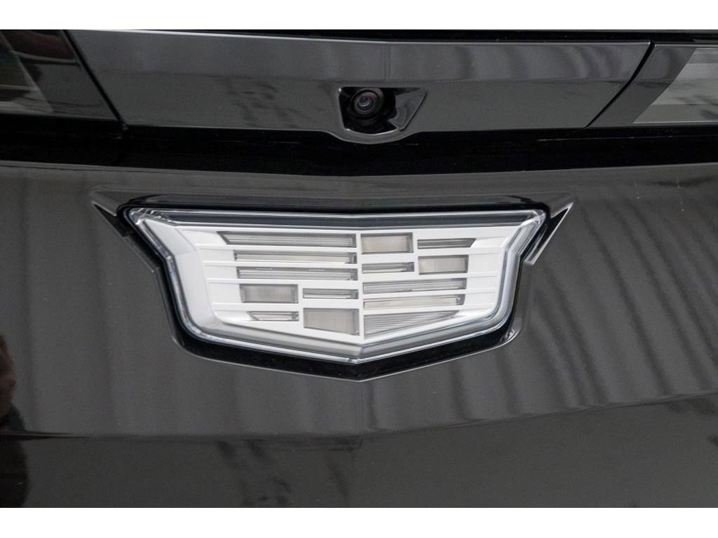 New 2026 Cadillac Lyriq V w/ Exterior Carbon Fiber Package image 37