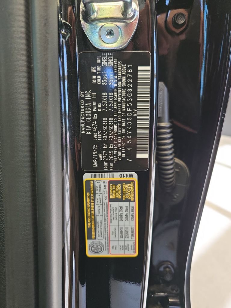 Certified 2025 Kia Sportage EX image 40