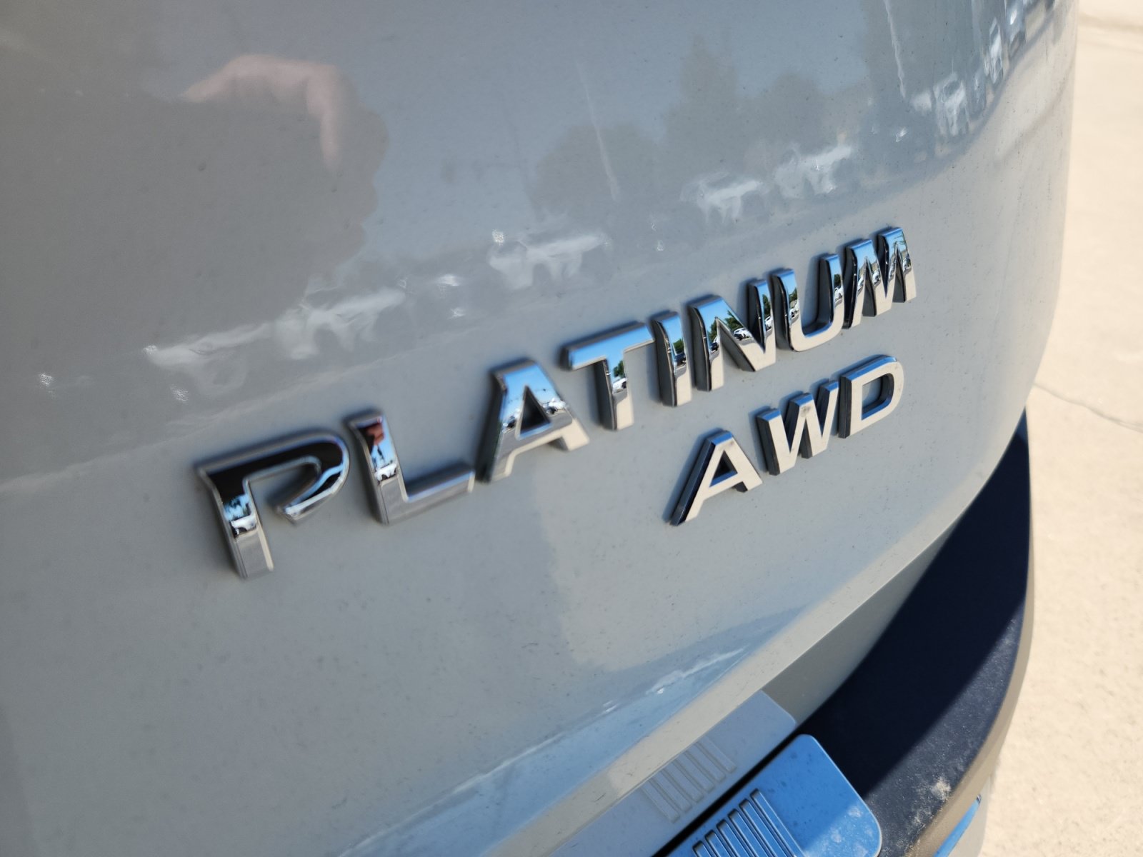 Used 2022 Nissan Rogue Platinum w/ Head-Up Display Package AWD/4WD image 23