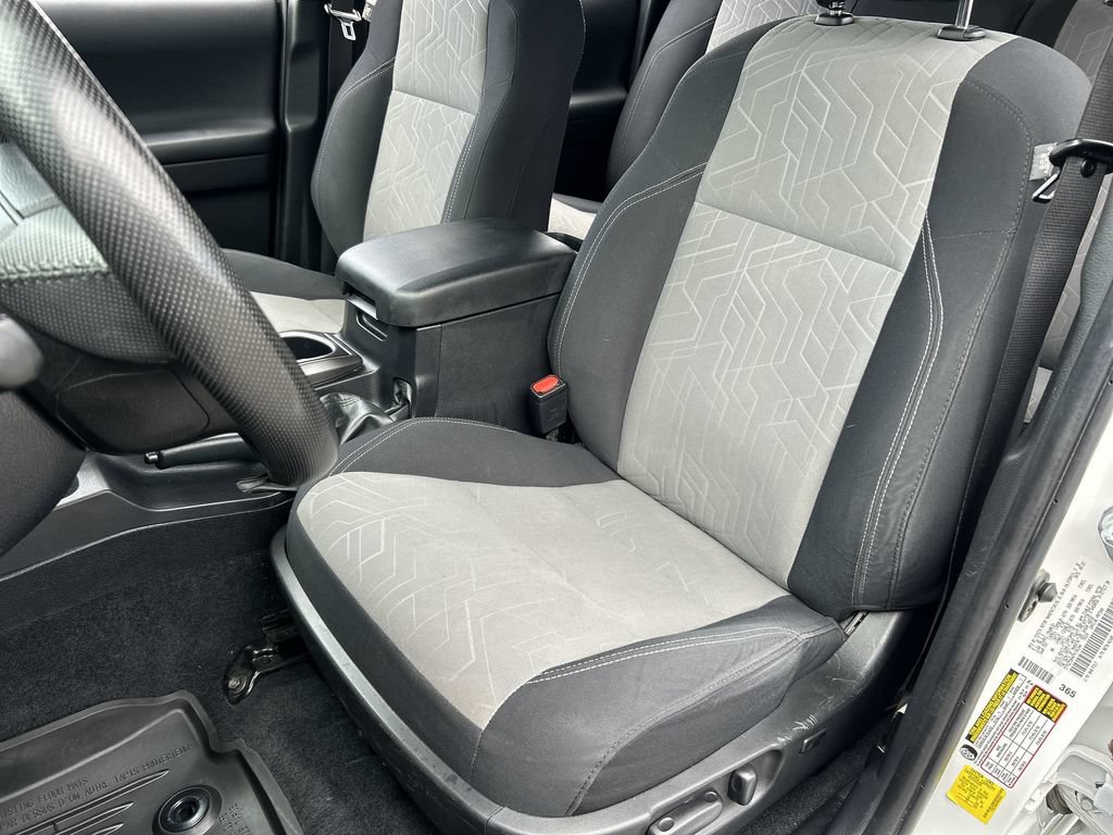 Used 2023 Toyota Tacoma TRD Off-Road AWD/4WD image 19