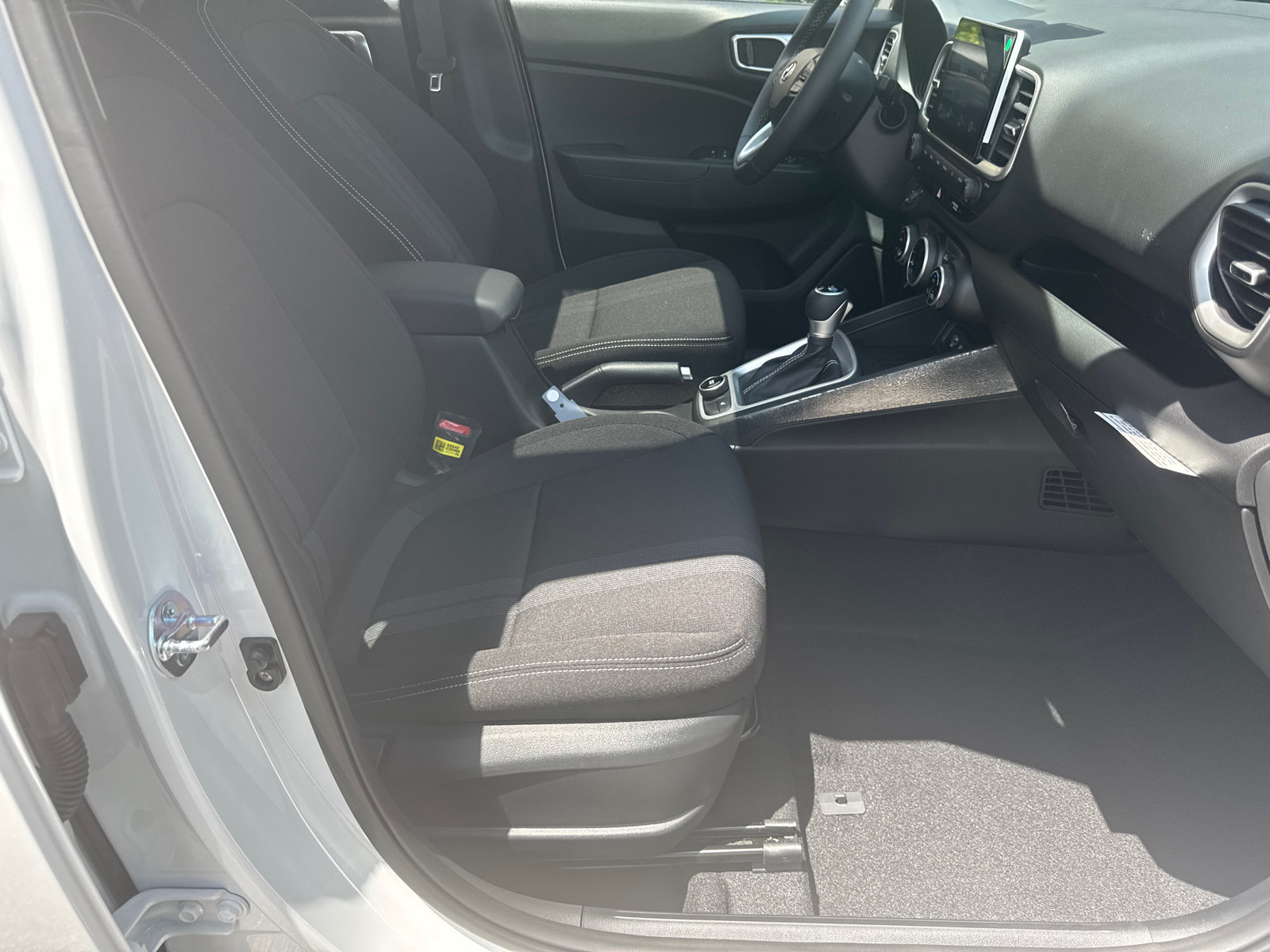 New 2026 Hyundai Venue SEL FWD image 14