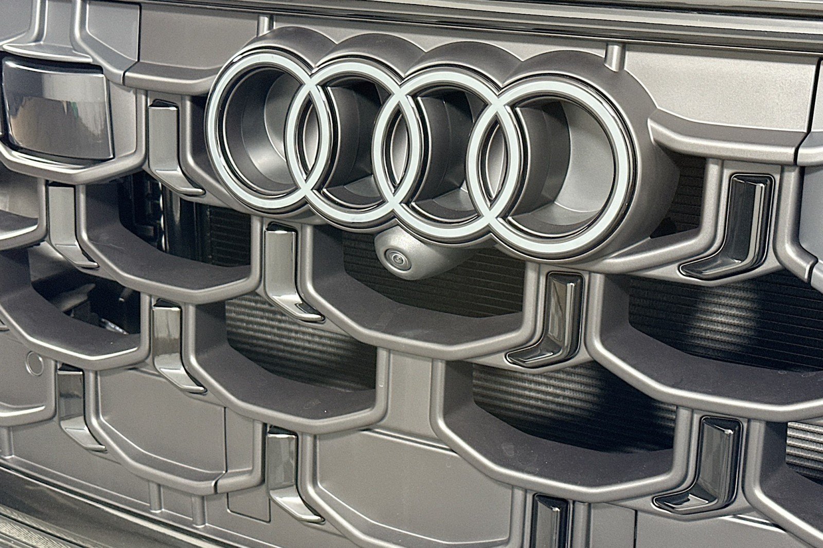 New 2026 Audi SQ8 Prestige AWD/4WD image 14